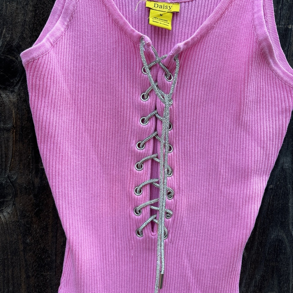 Daisy Pink Ribbed Lace-Up romper - Picture 3 of 4